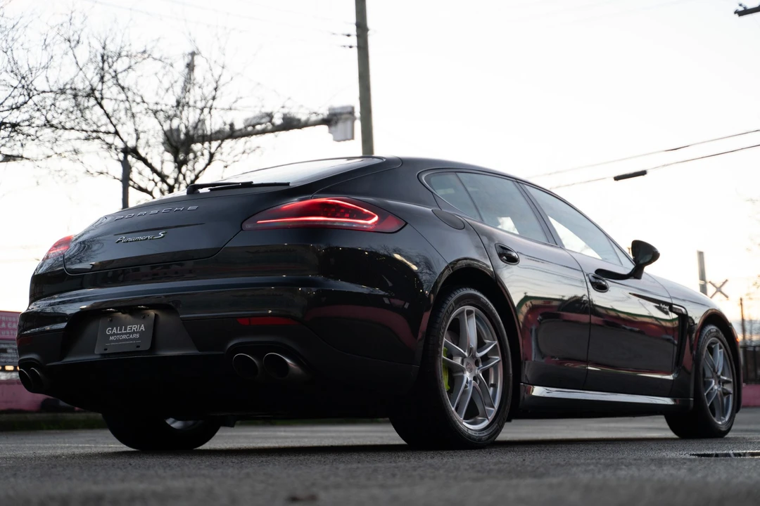 2014 Porsche 970 Panamera S - Image 11 of 31