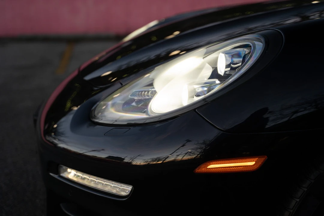 2014 Porsche 970 Panamera S - Image 26 of 31