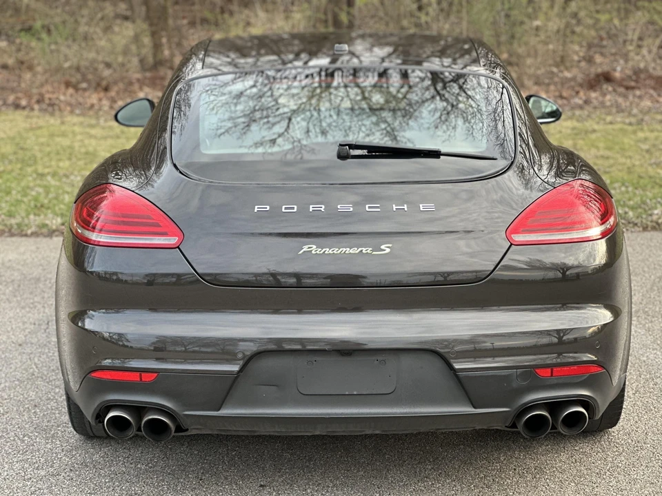 2014 Porsche 970 Panamera S - Image 25 of 31