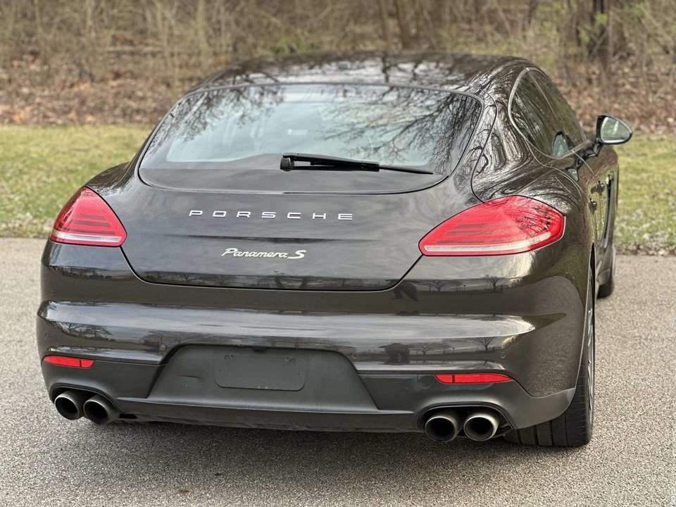 2014 Porsche 970 Panamera S - Image 23 of 31