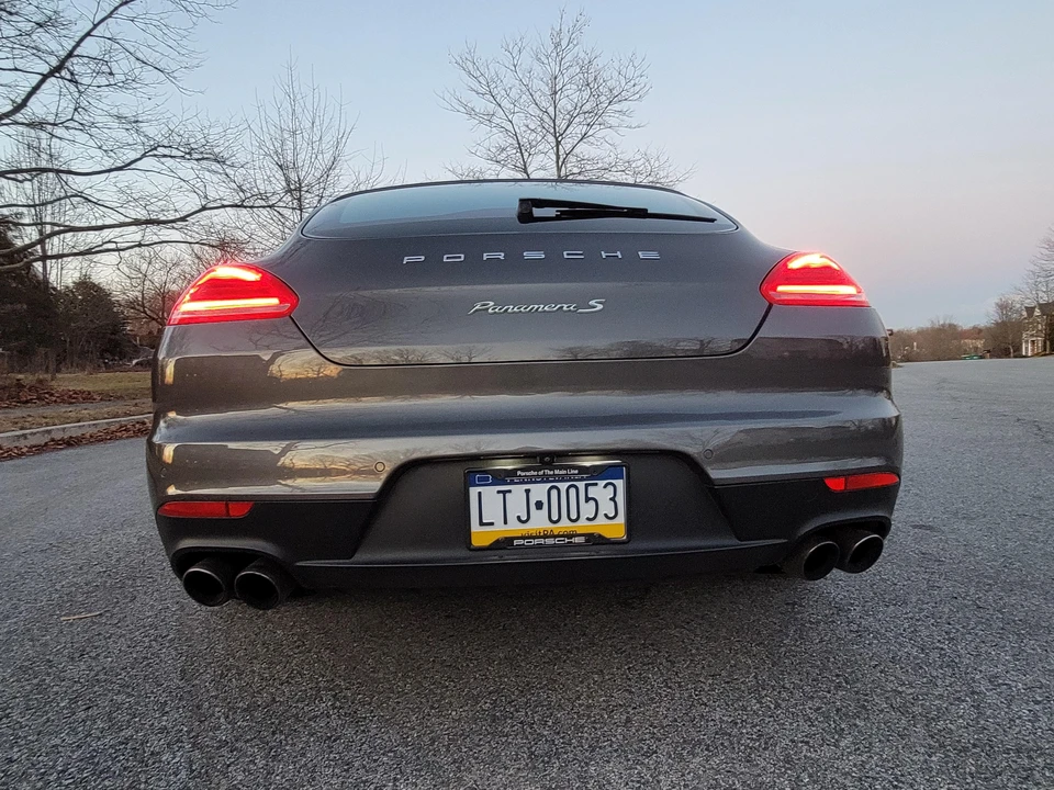 2014 Porsche 970 Panamera S - Image 18 of 31