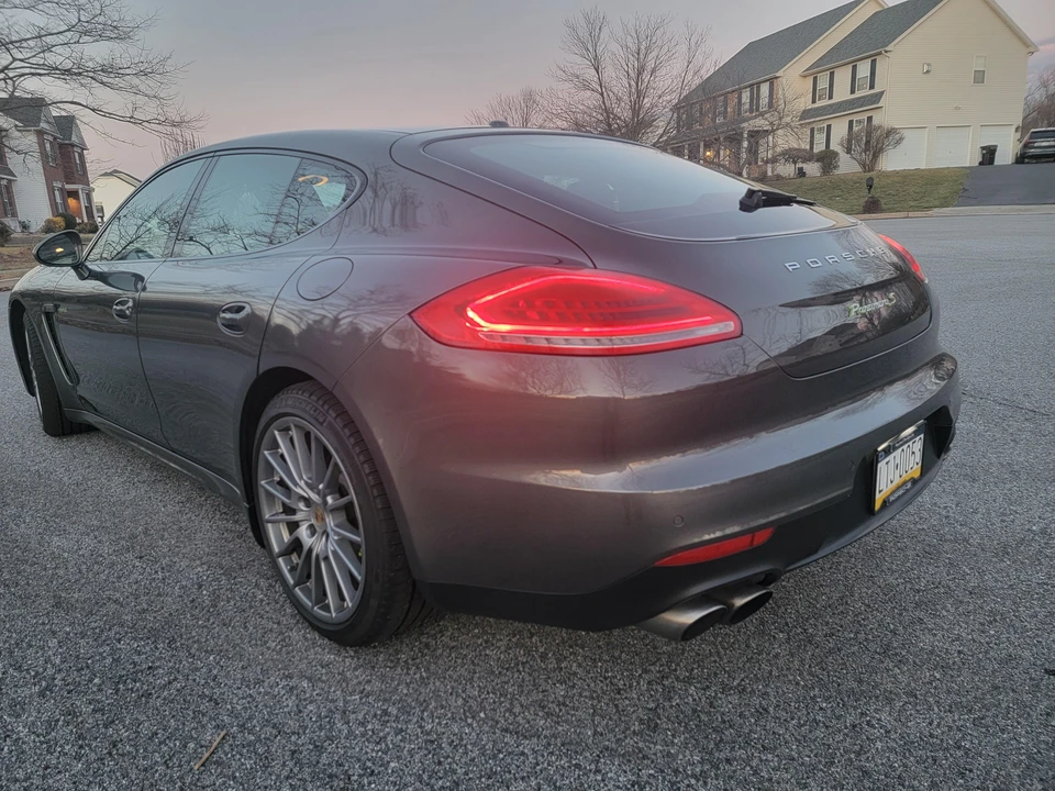 2014 Porsche 970 Panamera S - Image 15 of 31