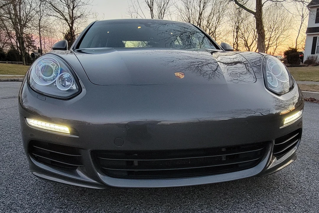 2014 Porsche 970 Panamera S - Image 2 of 31