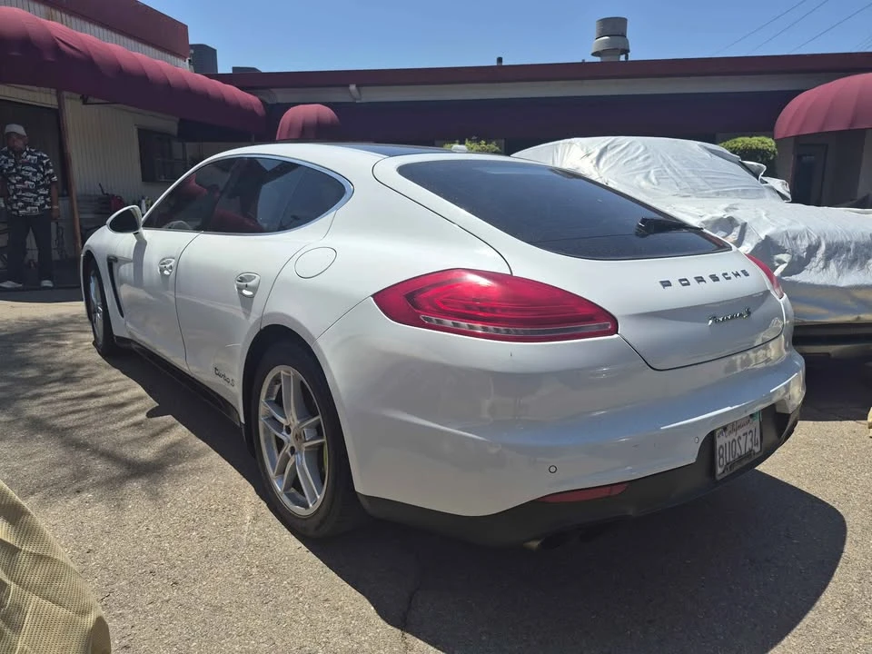 2014 Porsche 970 Panamera S - Image 4 of 12