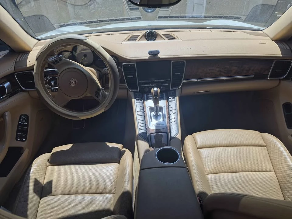 2014 Porsche 970 Panamera S - Image 9 of 12