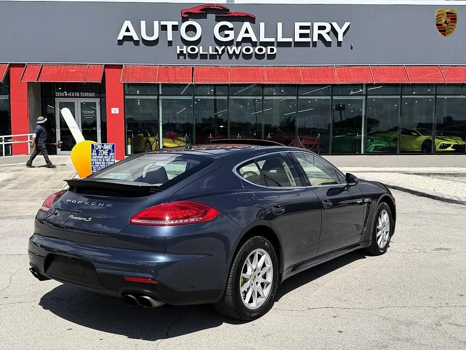 2014 Porsche 970 Panamera S - Image 29 of 31
