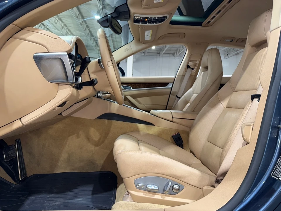 2014 Porsche 970 Panamera S - Image 11 of 12