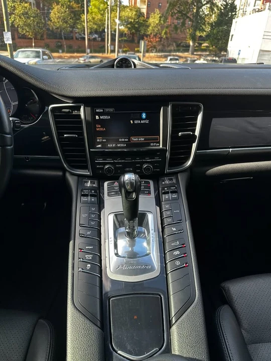 2014 Porsche 970 Panamera S - Image 10 of 16