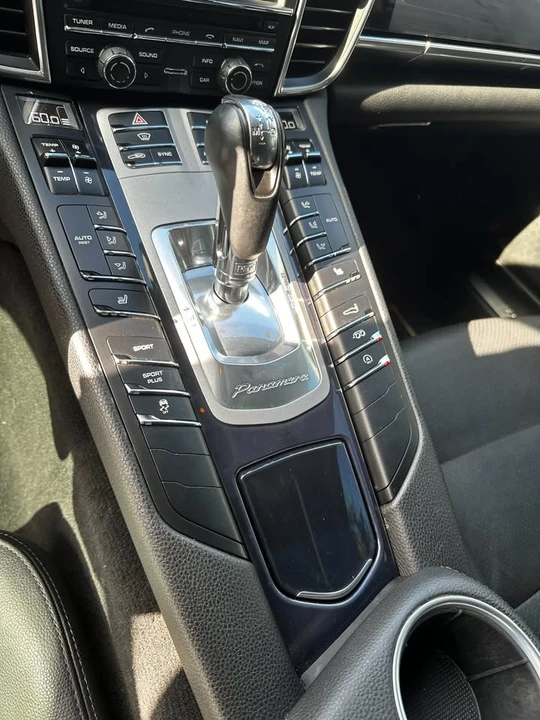 2014 Porsche 970 Panamera S - Image 12 of 16