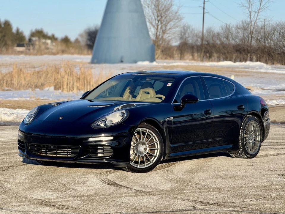 2014 Porsche 970 Panamera S - Image 2 of 31