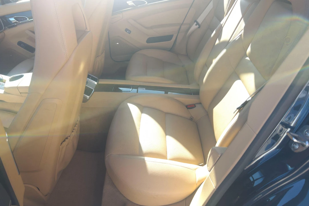 2014 Porsche 970 Panamera S - Image 25 of 31