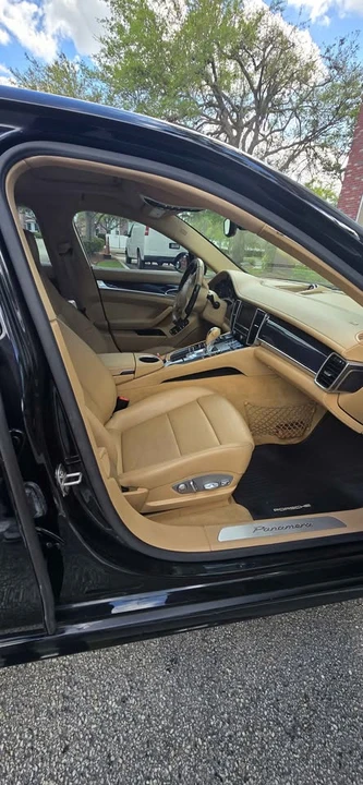 2014 Porsche Panamera - Image 9 of 14
