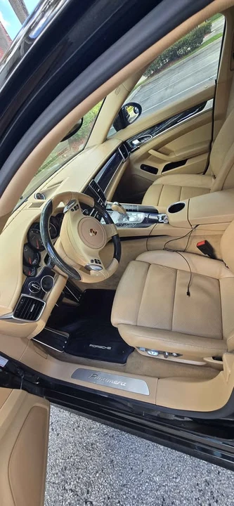2014 Porsche Panamera - Image 11 of 14
