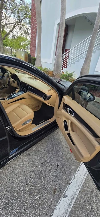 2014 Porsche Panamera - Image 8 of 14