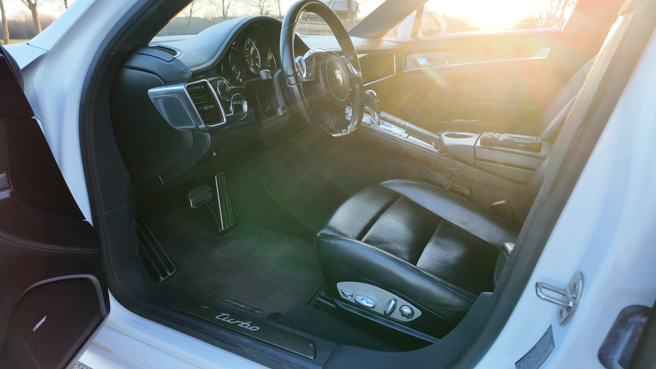 2014 Porsche 970 Panamera Turbo - Image 12 of 21