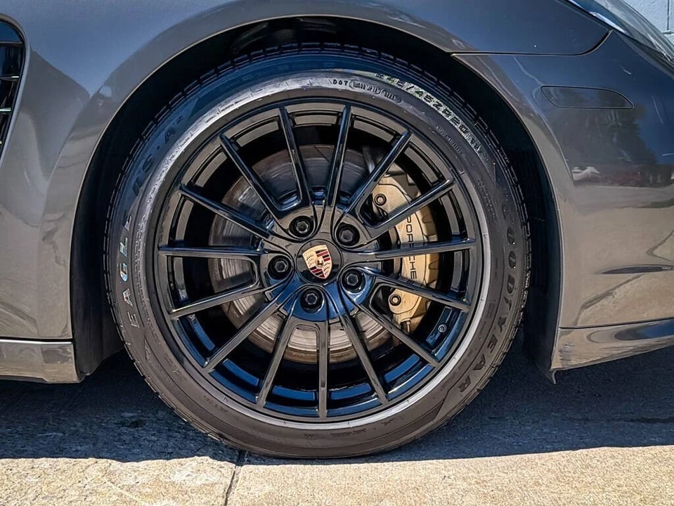2014 Porsche 970 Panamera Turbo - Image 15 of 31