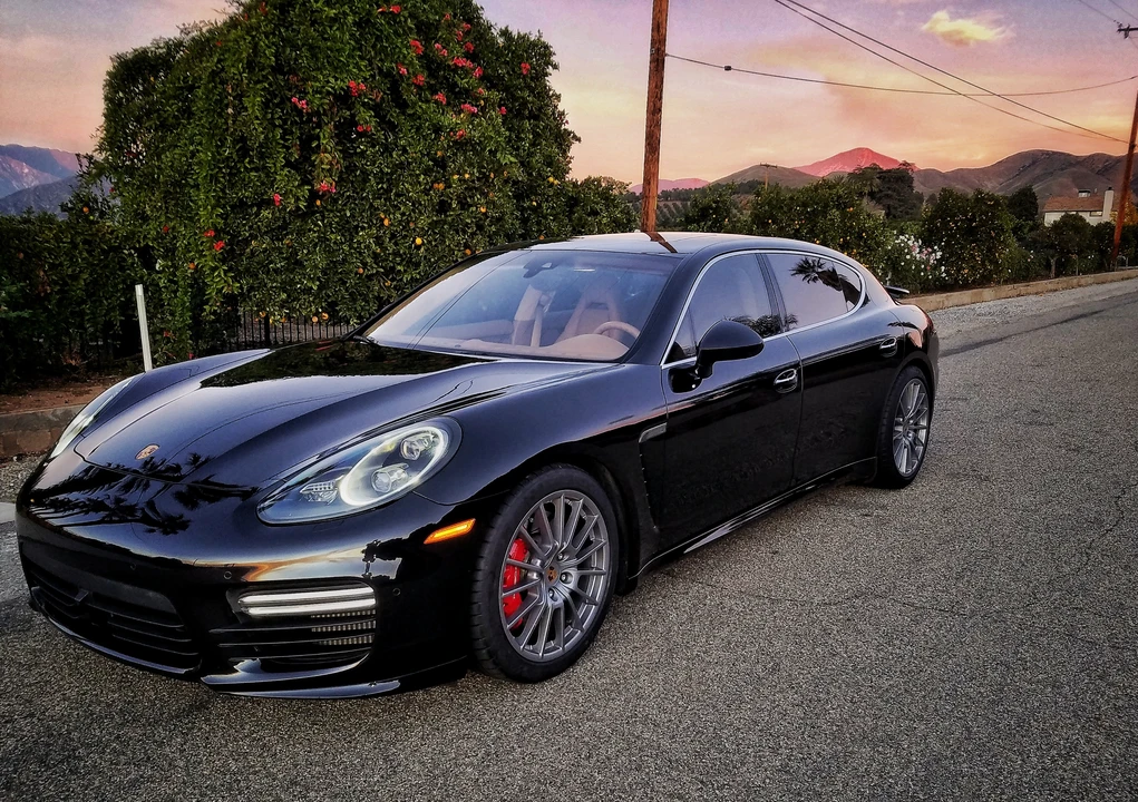 2014 Porsche 970 Panamera Turbo - Image 2 of 12