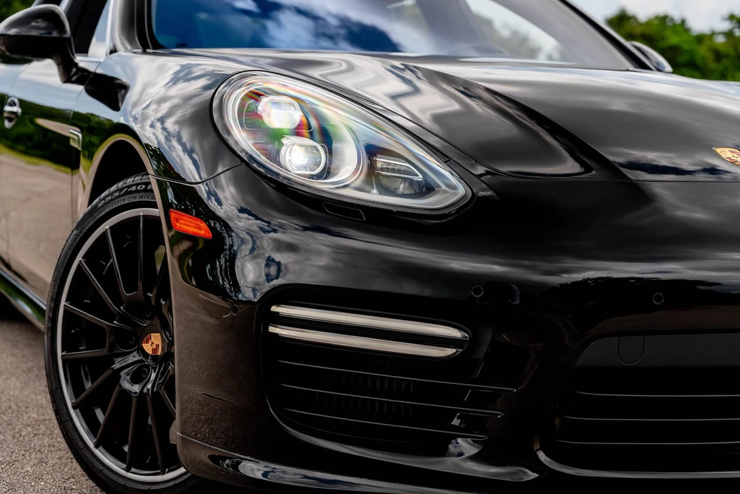 2014 Porsche 970 Panamera Turbo - Image 24 of 31