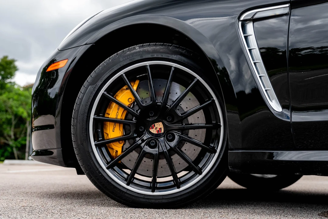 2014 Porsche 970 Panamera Turbo - Image 29 of 31