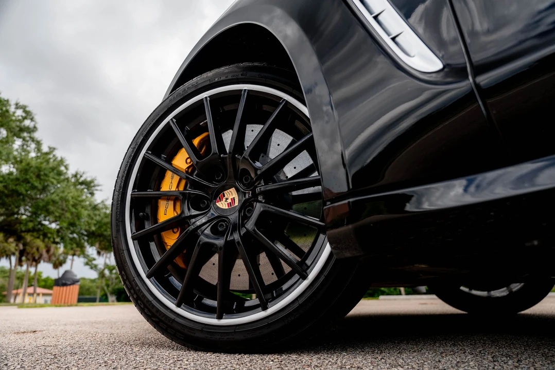 2014 Porsche 970 Panamera Turbo - Image 30 of 31