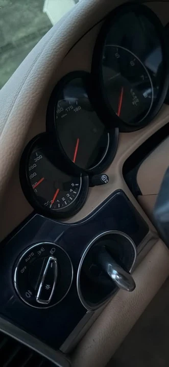 2014 Porsche 970 Panamera Turbo S - Image 11 of 20