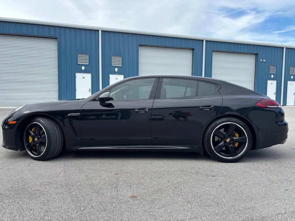 2014 Porsche 970 Panamera Turbo S - Image 14 of 31