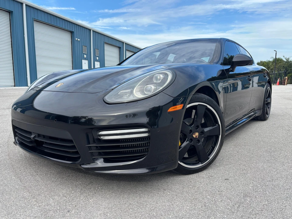 2014 Porsche 970 Panamera Turbo S - Image 9 of 31