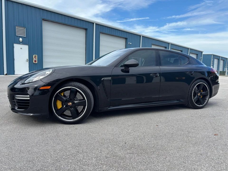 2014 Porsche 970 Panamera Turbo S - Image 13 of 31