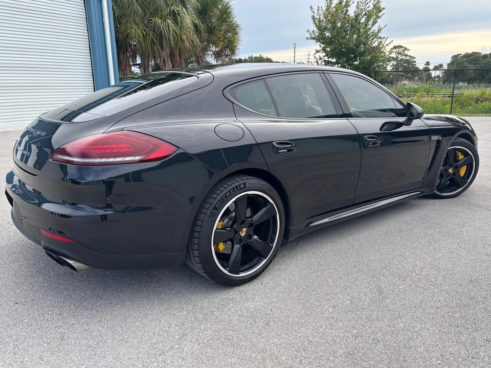 2014 Porsche 970 Panamera Turbo S - Image 19 of 31