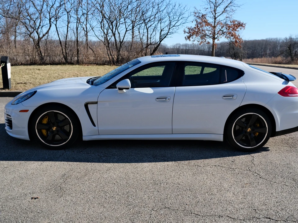 2014 Porsche 970 Panamera Turbo - Image 8 of 31