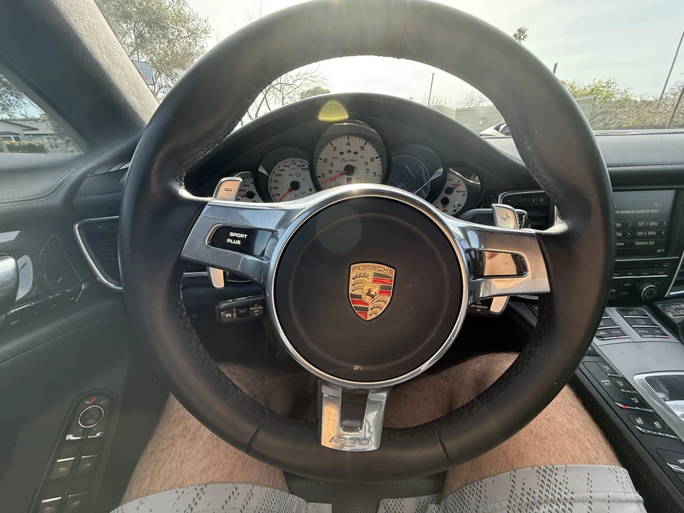 2014 Porsche 970 Panamera Turbo - Image 18 of 31