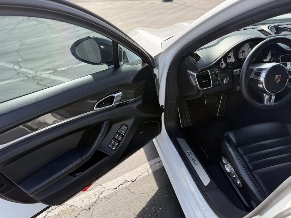 2014 Porsche 970 Panamera Turbo - Image 17 of 31