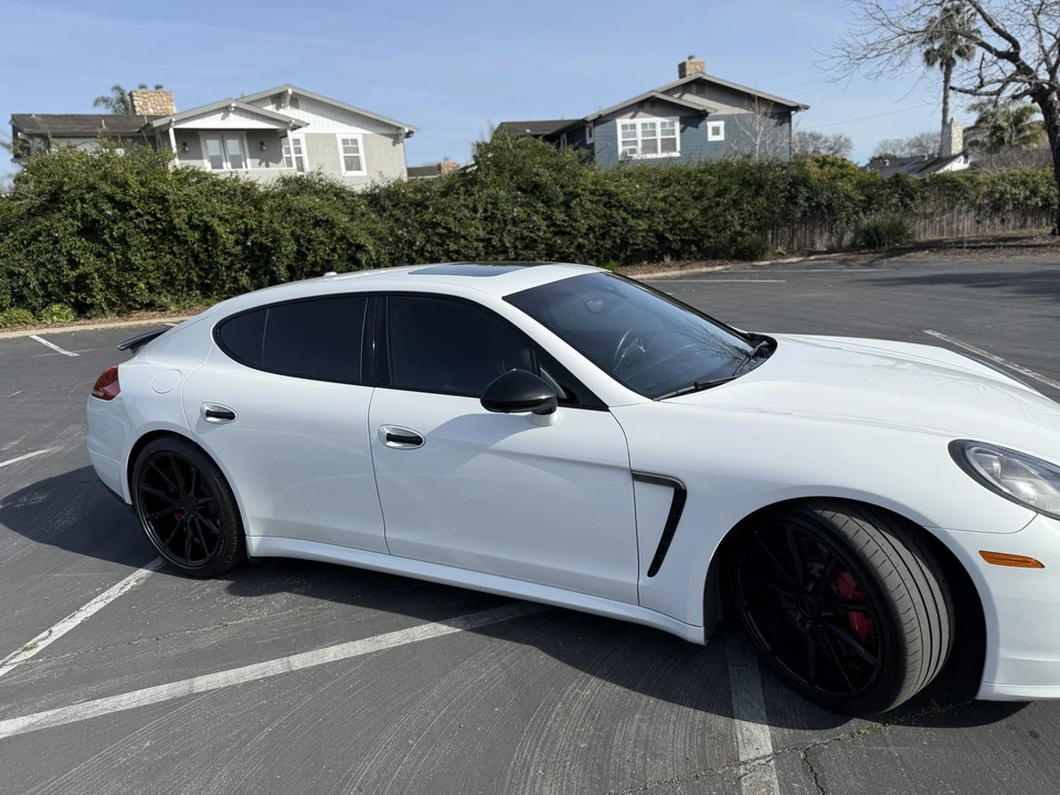 2014 Porsche 970 Panamera Turbo - Image 4 of 31