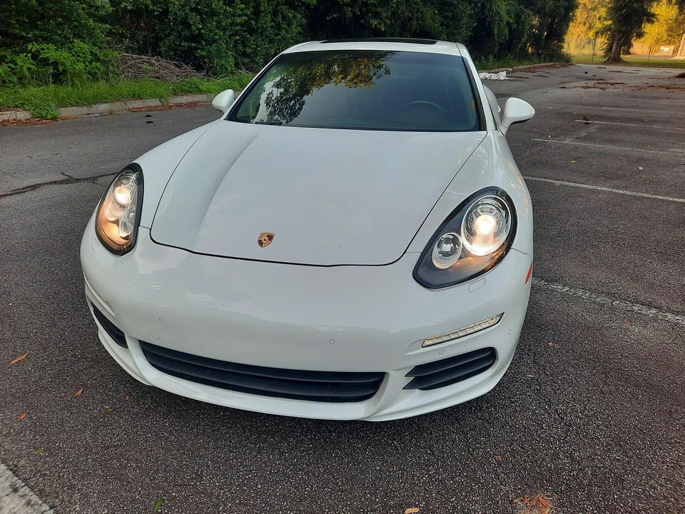 2014 Porsche 970 Panamera - Image 4 of 31