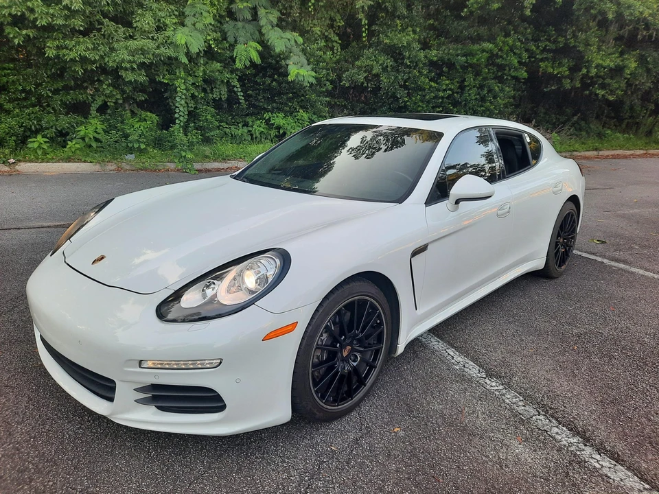 2014 Porsche 970 Panamera - Image 3 of 31