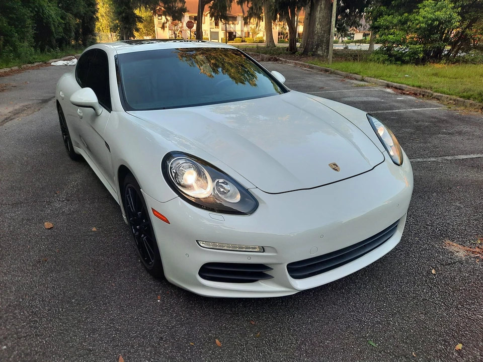 2014 Porsche 970 Panamera - Image 7 of 31