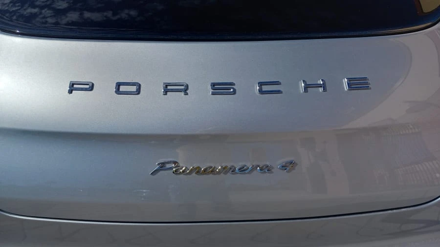 2014 Porsche 970 Panamera - Image 4 of 5