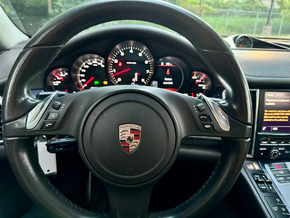 2014 Porsche 970 Panamera - Image 16 of 23