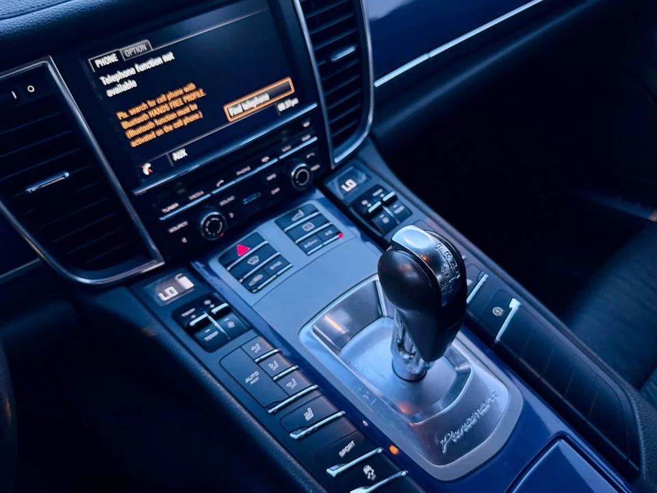 2014 Porsche 970 Panamera - Image 21 of 23