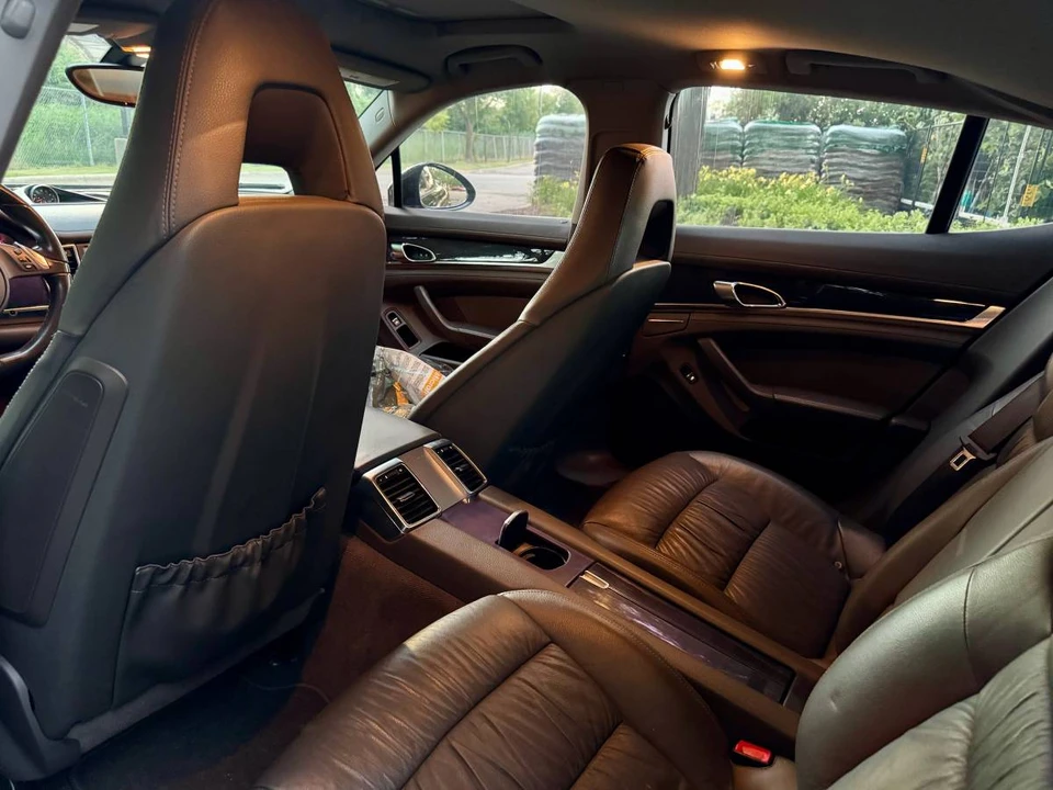 2014 Porsche 970 Panamera - Image 10 of 23