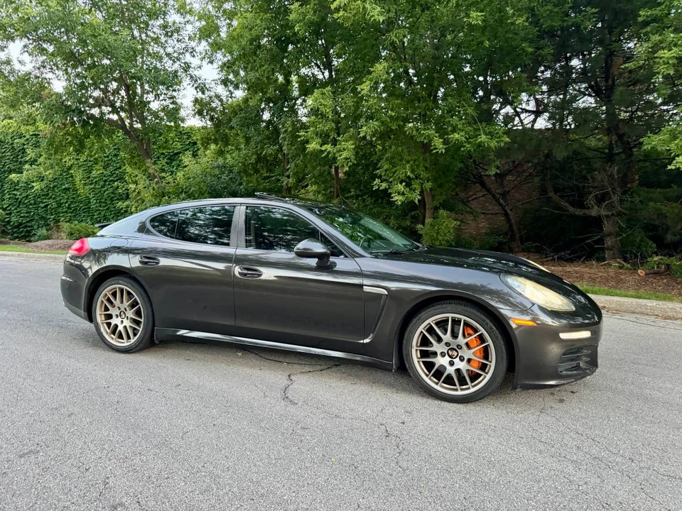 2014 Porsche 970 Panamera - Image 2 of 23