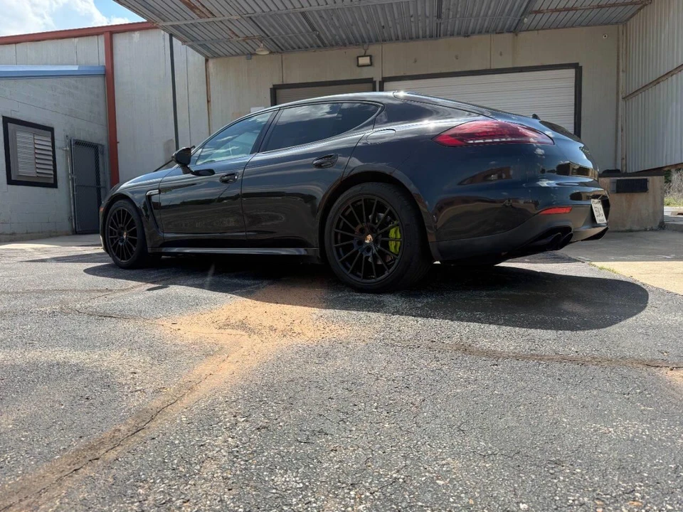 2014 Porsche 970 Panamera - Image 5 of 31