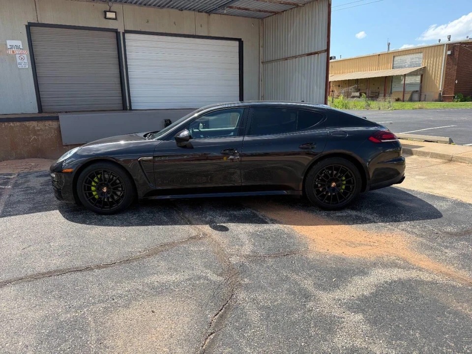 2014 Porsche 970 Panamera - Image 4 of 31