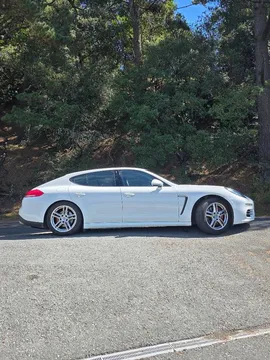 2014 Porsche Panamera