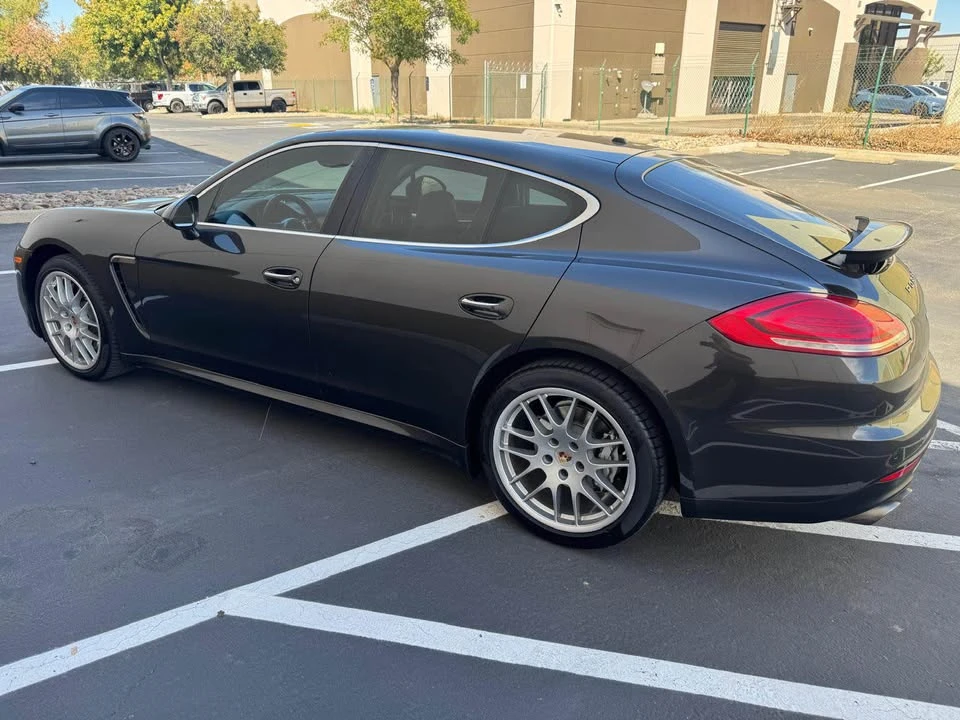2014 Porsche Taycan - Image 3 of 19