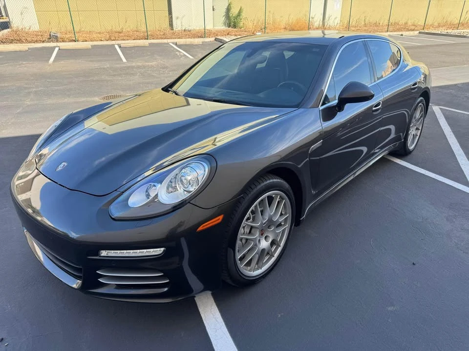 2014 Porsche Taycan - Image 5 of 19