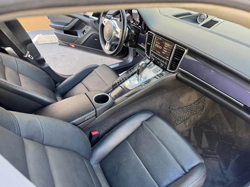 2014 Porsche Taycan - Image 19 of 19