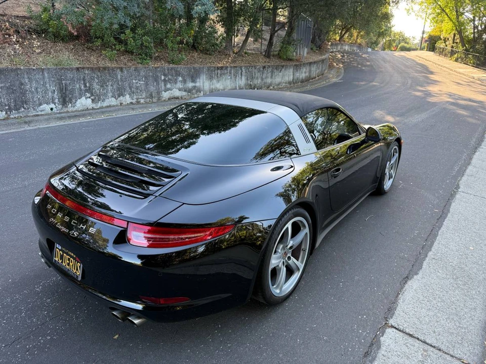 2014 Porsche 991 Targa 4 & 4S - Image 12 of 24