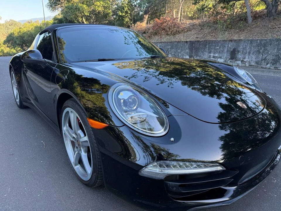 2014 Porsche 991 Targa 4 & 4S - Image 9 of 24