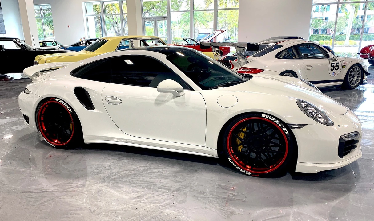 2014 Porsche 991 Turbo S - Image 8 of 17